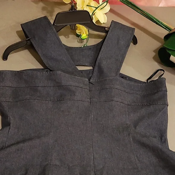 Jessica Howard Cleopatra neck cutout denim dress - Picture 8 of 12